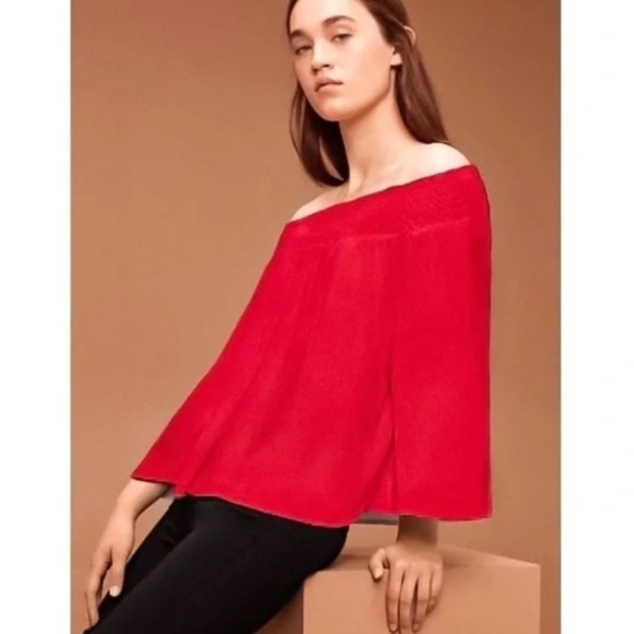 Babaton Tops - Aritzia Babaton Chagall Blouse in Red​​​​